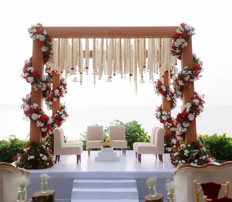 Ceremonies, mandaps & floral aisles
